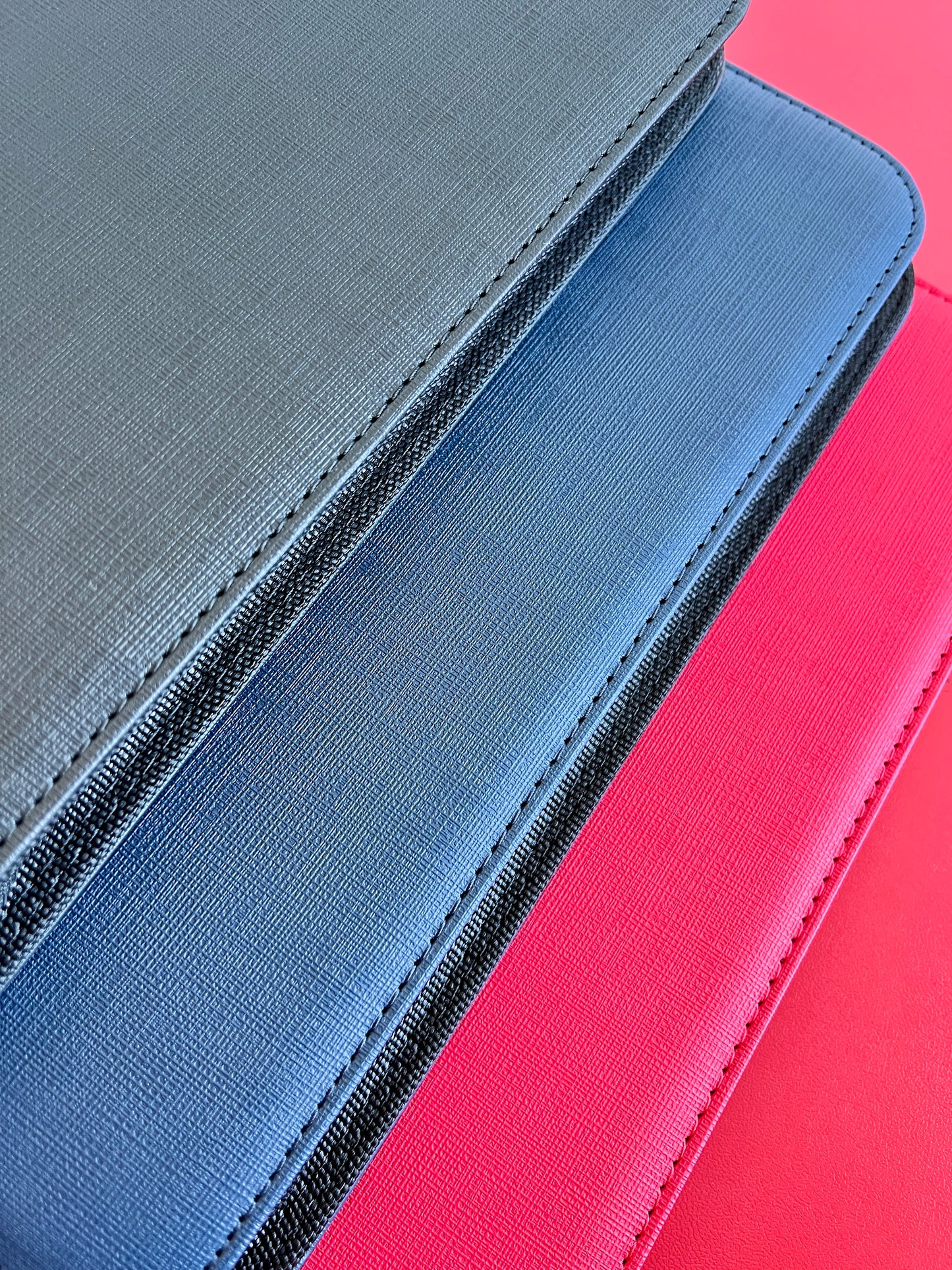 Top Loader Zip Binder 4 Pocket - LEATHER (3 Colors)