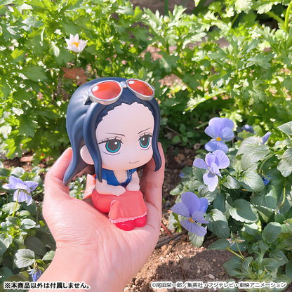 [Anime Figure] LookUp ONE PIECE Nico Robin - Card Piece